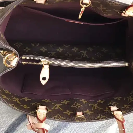 First bag ru Bag Montaigne GM Vuitton Louis 0310