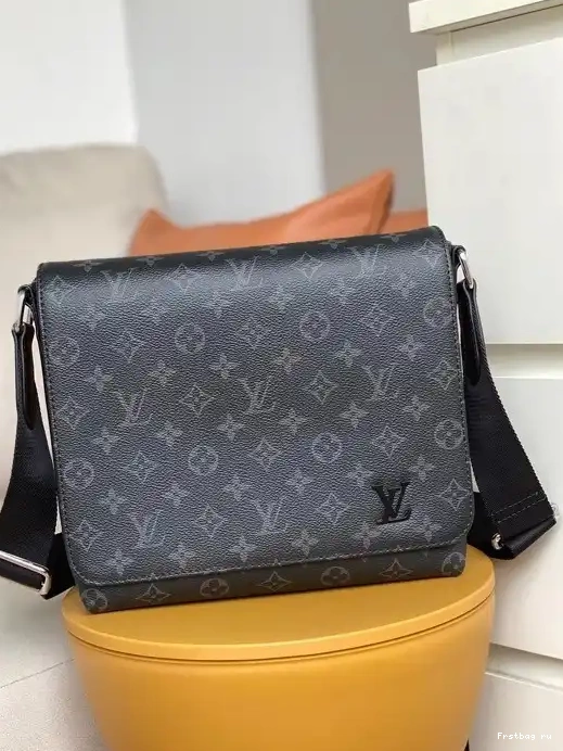 First bag ru PM LOUIS DISTRICT VUITTON 0316