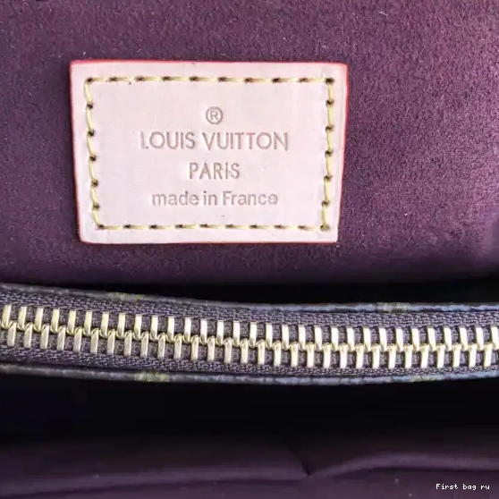 First bag ru Bag Montaigne GM Vuitton Louis 0310