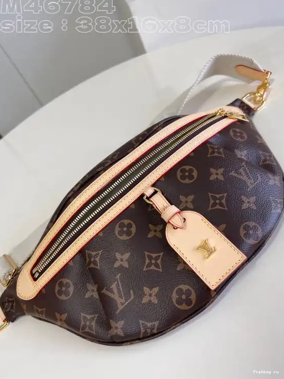 First bag ru VUITTON Rise High LOUIS 0311