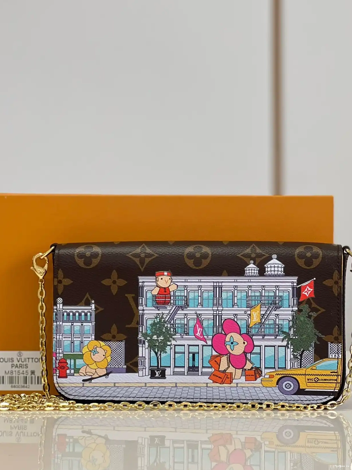 FÉLICIE POCHETTE VUITTON LOUIS 0314