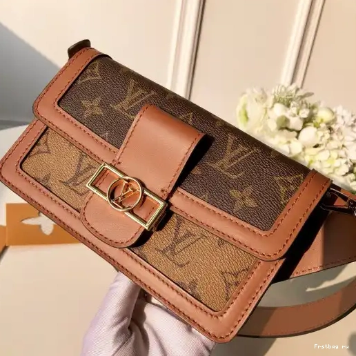 Frstbag ru Louis Belt Show） Spring Vuitton Bag（2019 0316