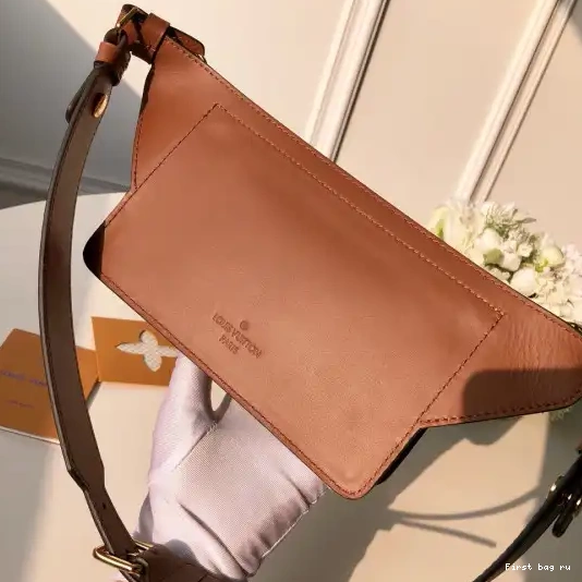 Frstbag ru Show） Bag（2019 Louis Belt Spring Vuitton 0310