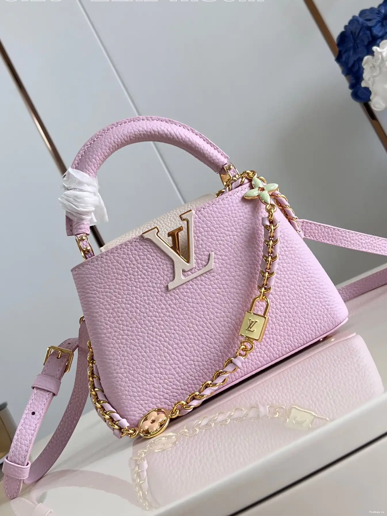 MINI-21*14*8CM VUITTON CAPUCINES LOUIS 0314