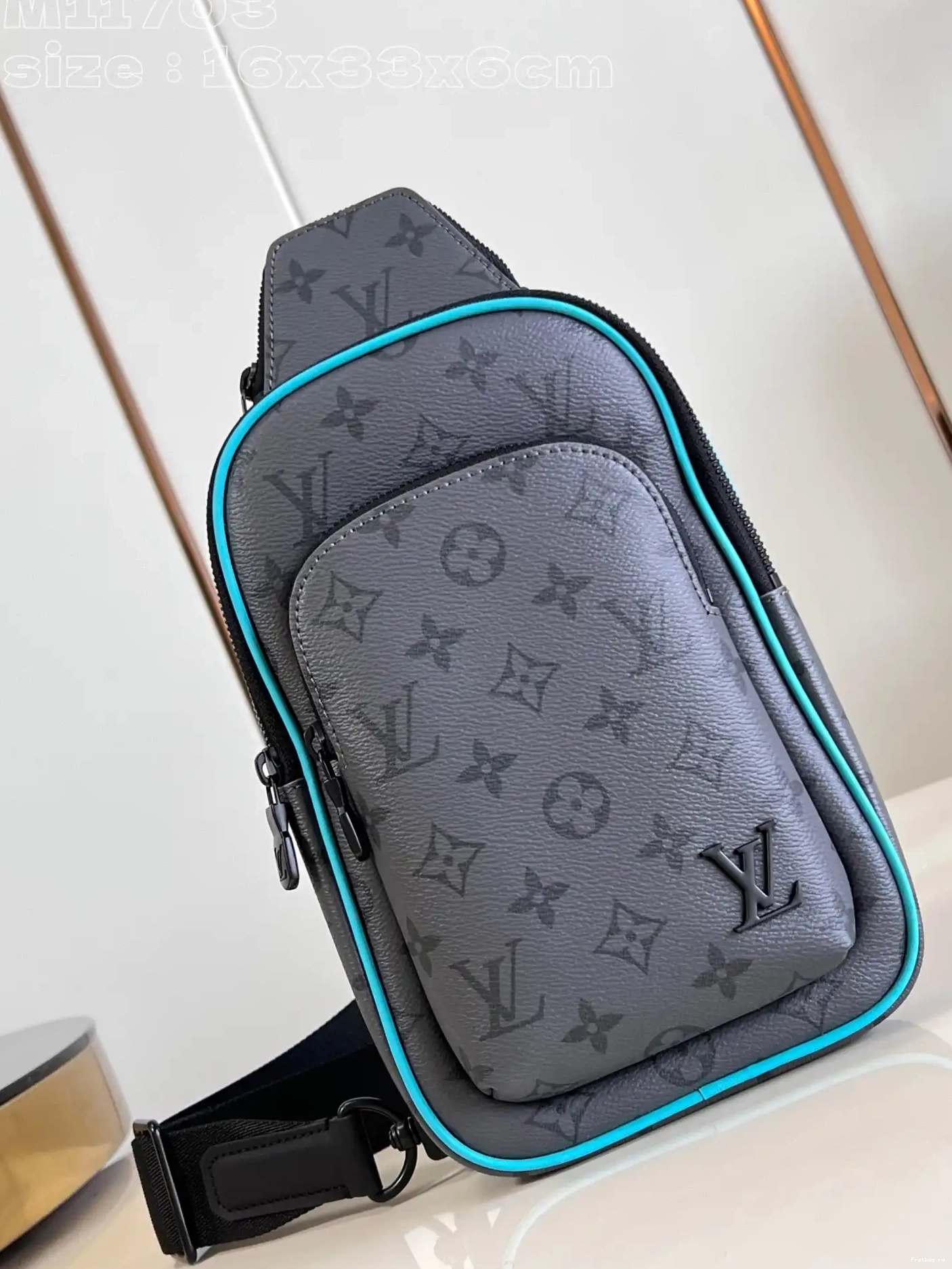 LOUIS VUITTON Slingbag-16*33*5.7CM Avenue 0315