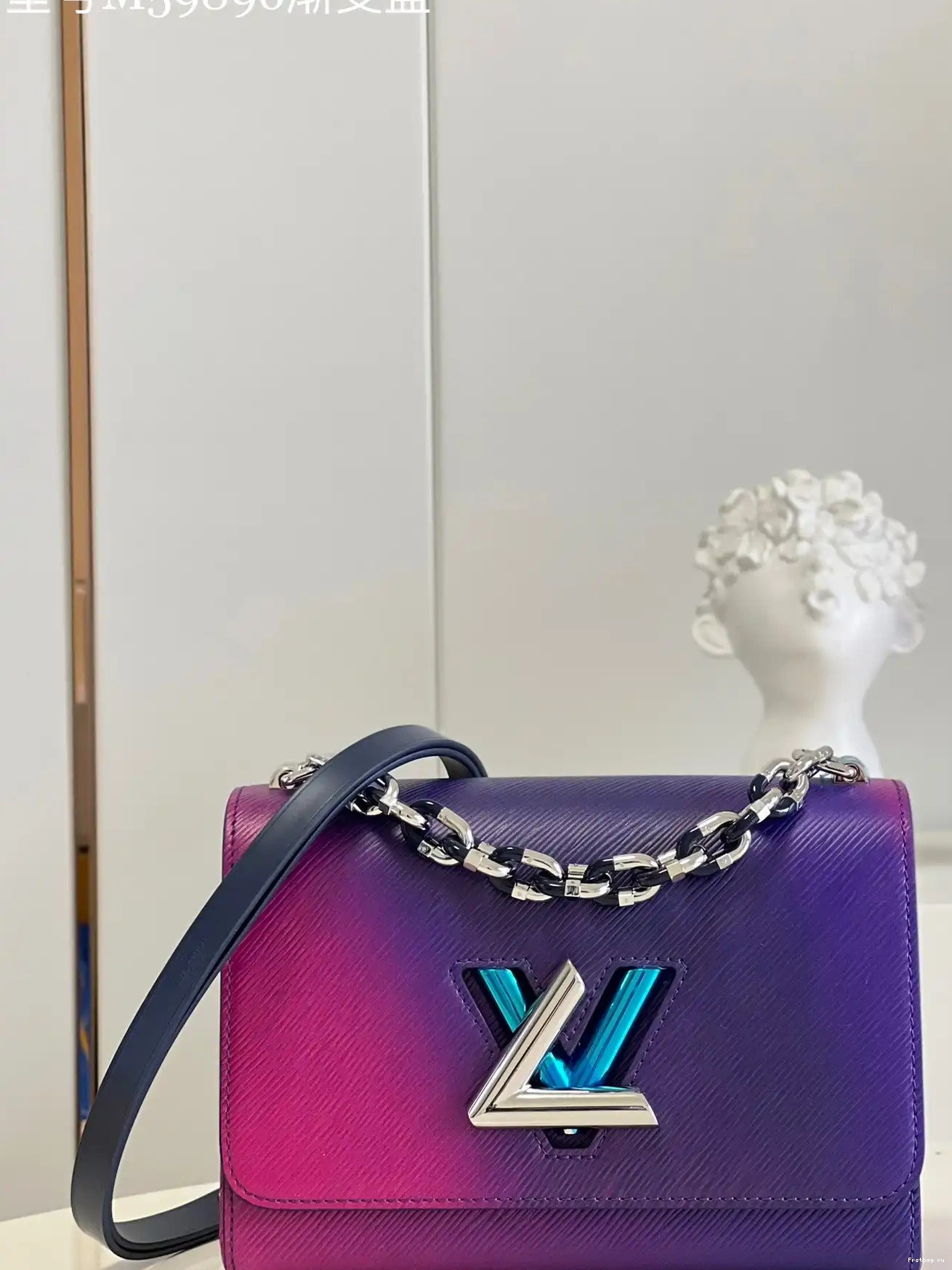 LOUIS VUITTON TWIST PM 0312