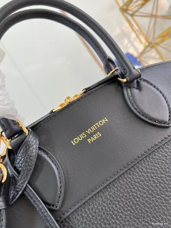 First bag ru MM LOCK LOUIS IT VUITTON 0309