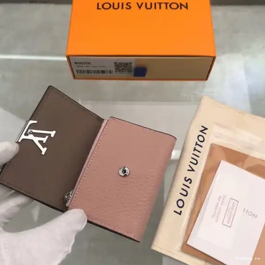 Frstbag ru XS LOUIS CAPUCINES WALLET VUITTON 0308