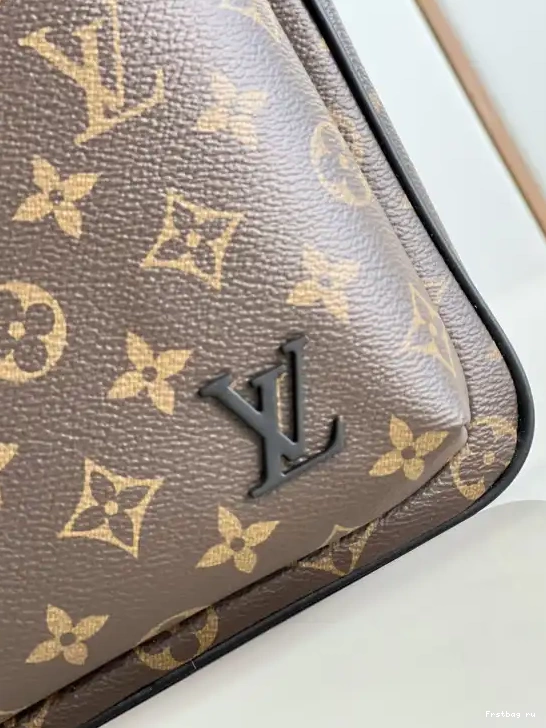 Frstbag ru VUITTON LOUIS Slingbag NM Avenue 0314