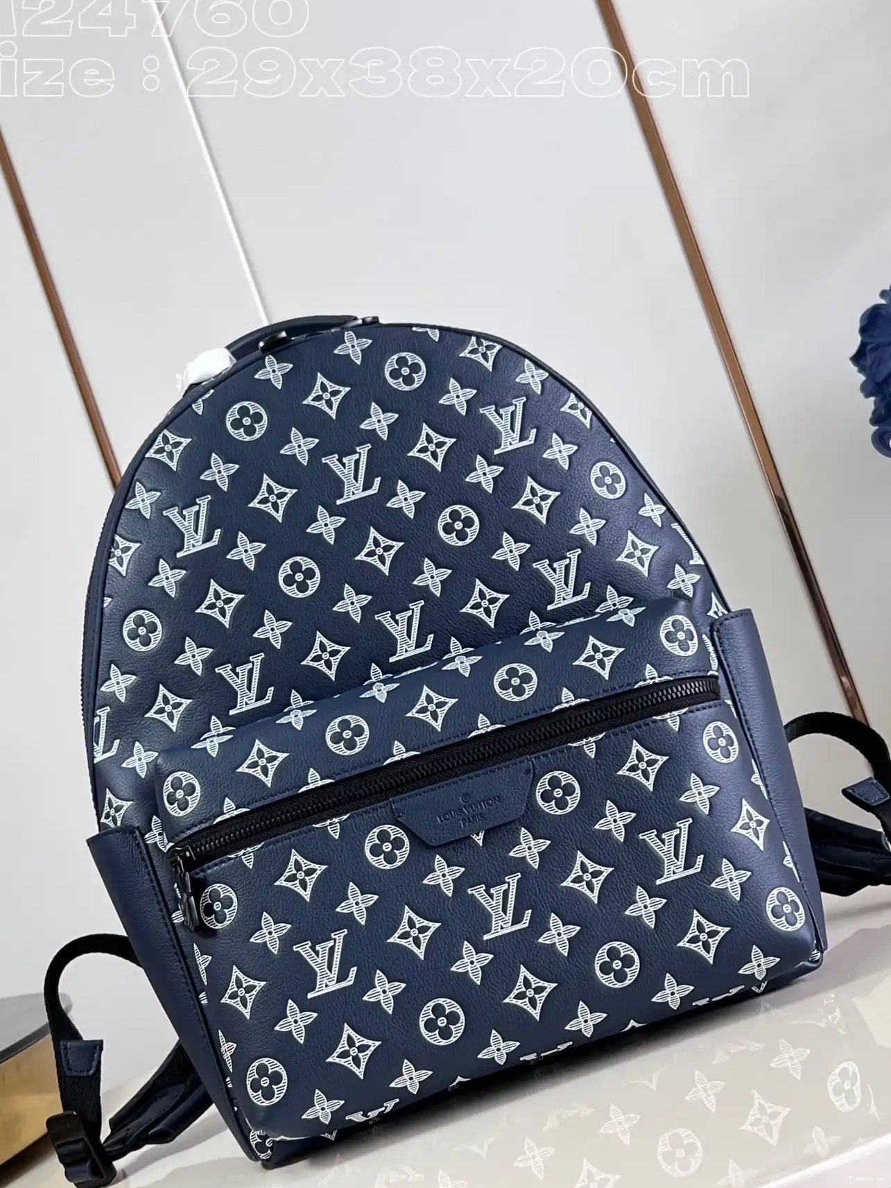 Discovery BACKPACK-29*38*20CM LOUIS VUITTON 0314