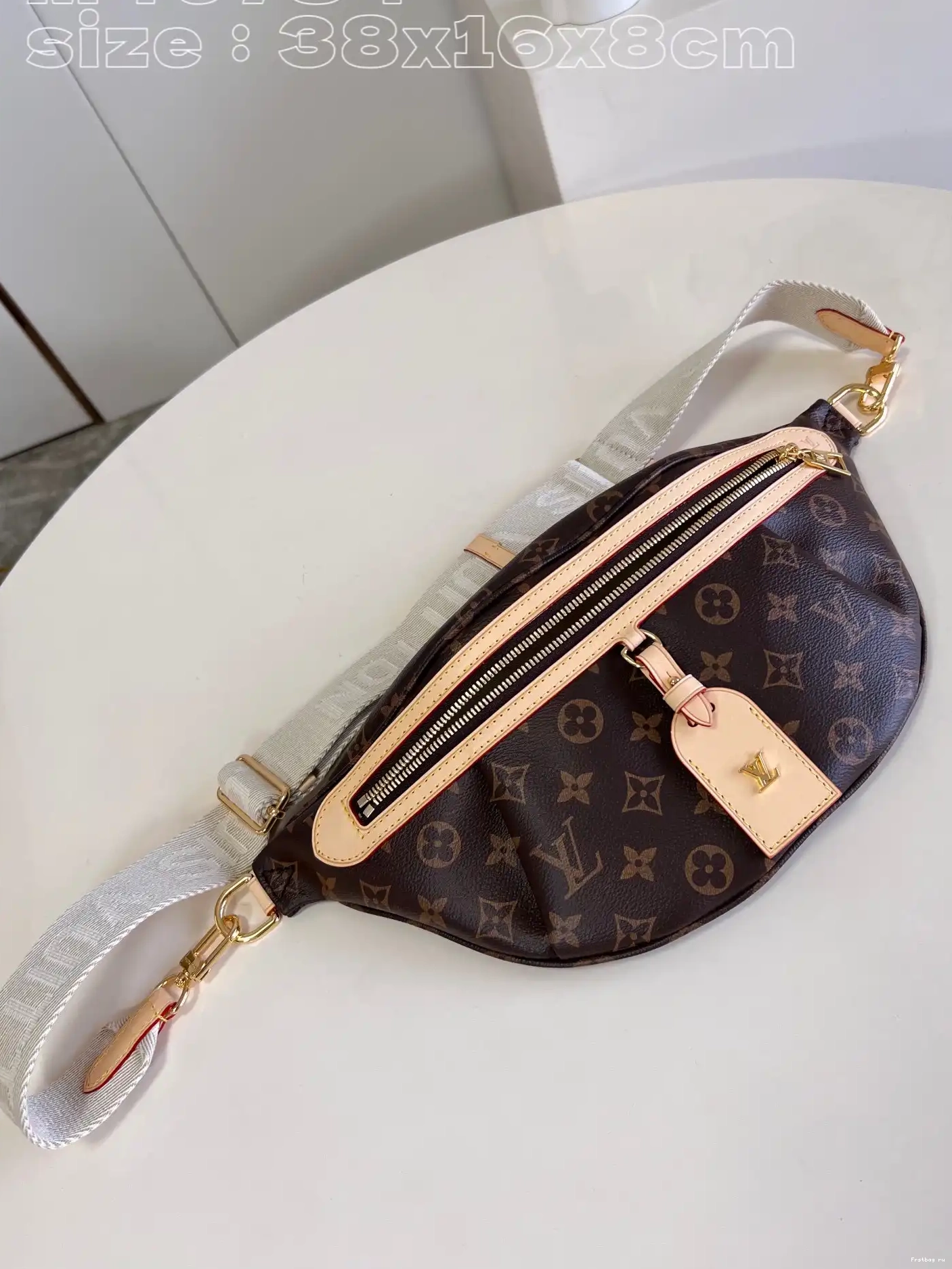 First bag ru VUITTON Rise High LOUIS 0311