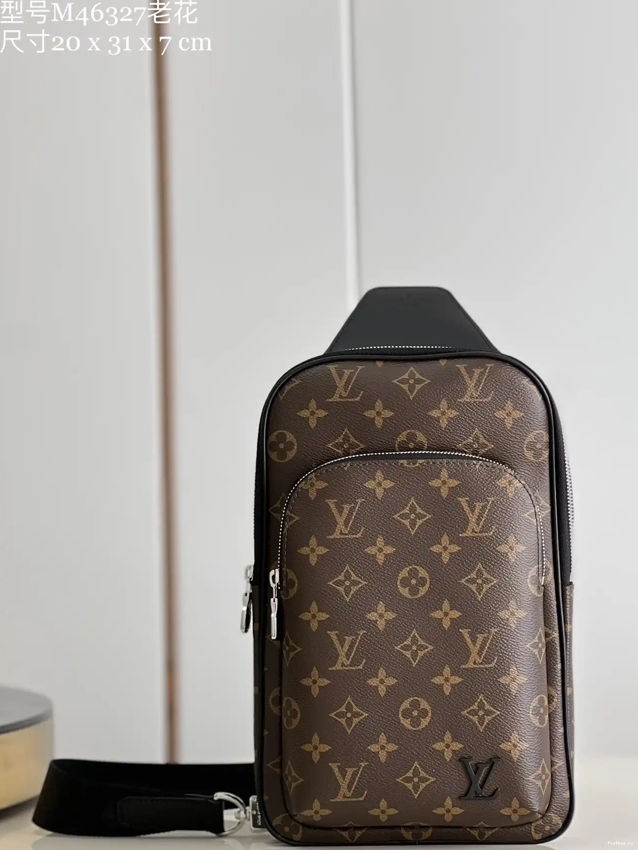 Frstbag ru VUITTON LOUIS Slingbag NM Avenue 0314